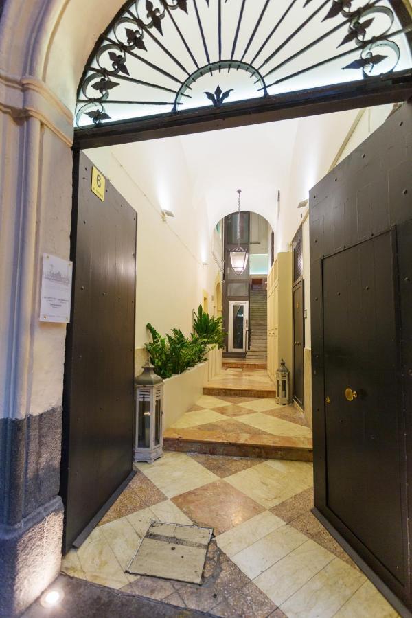 Le Suites Del Duomo CTA Exterior foto